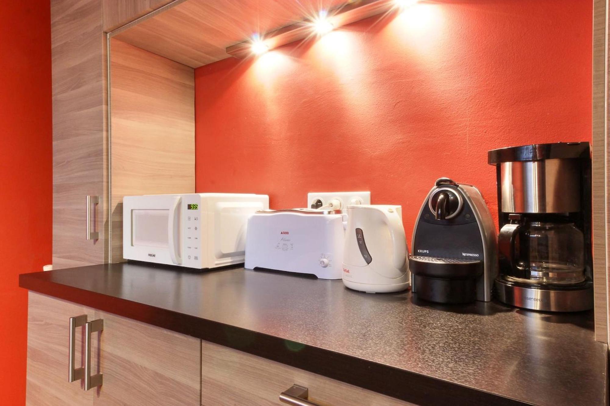 Les Pecles Mt Blanc - Chamonix Center Apartment ภายนอก รูปภาพ
